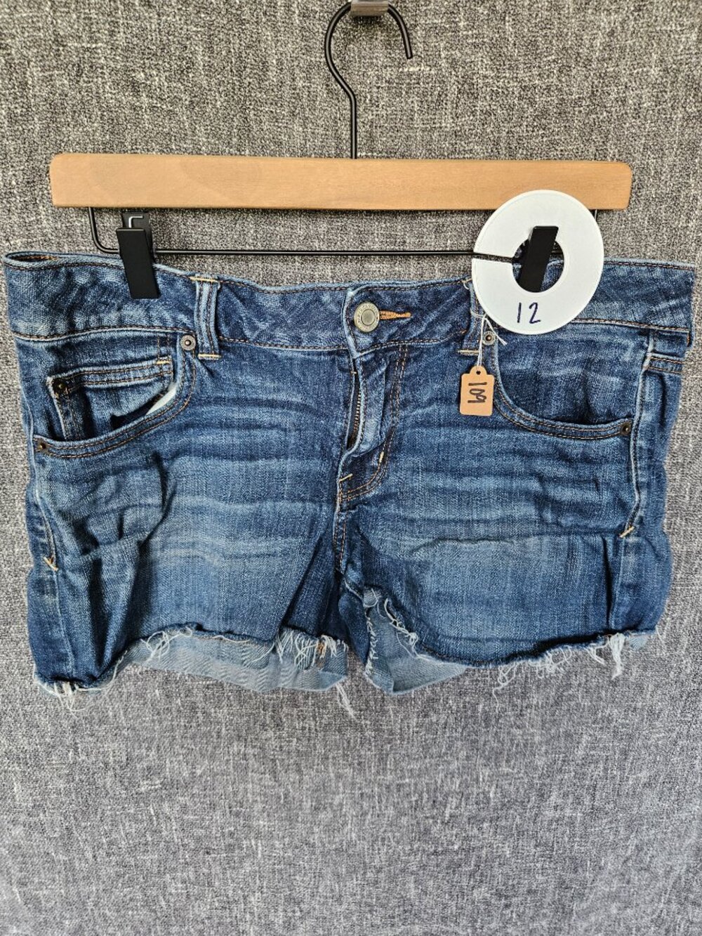 American Eagle Midi Short